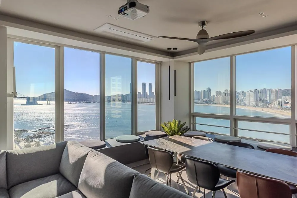 בית נופש בוסאן Meomulda Ga Gwangan Poolvilla