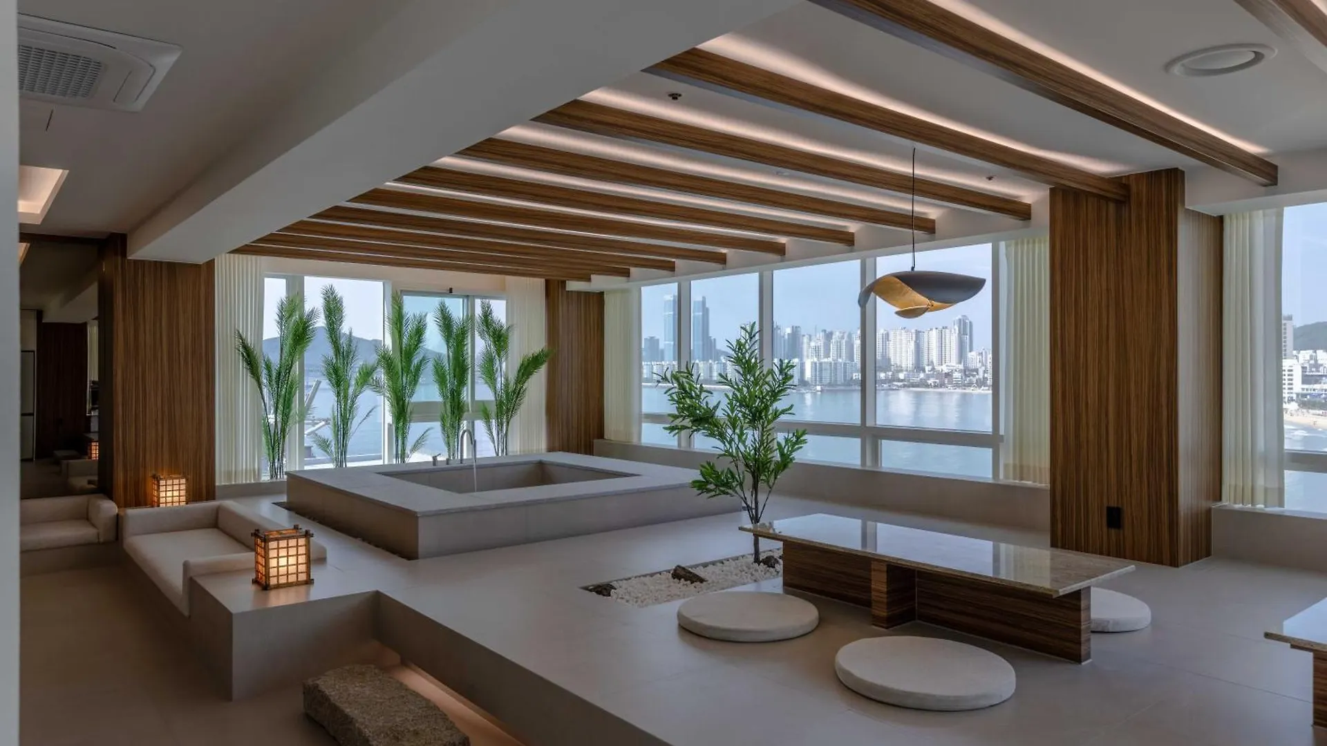 Meomulda Ga Gwangan Poolvilla Пусан Дом отдыха